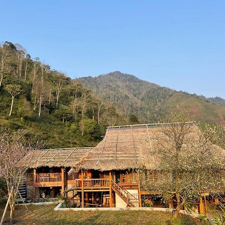 Ta Xua Ecolodge Bac Yen Exterior photo