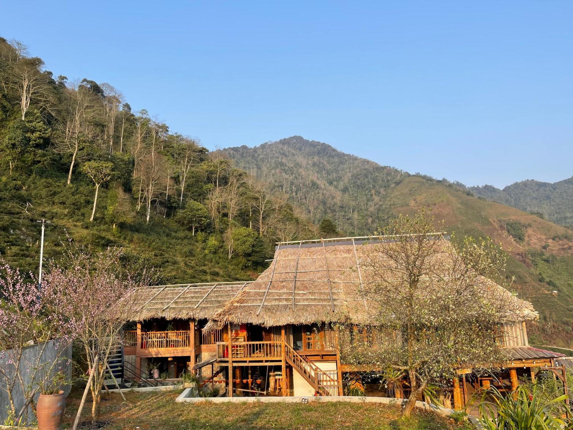 Ta Xua Ecolodge Bac Yen Exterior photo