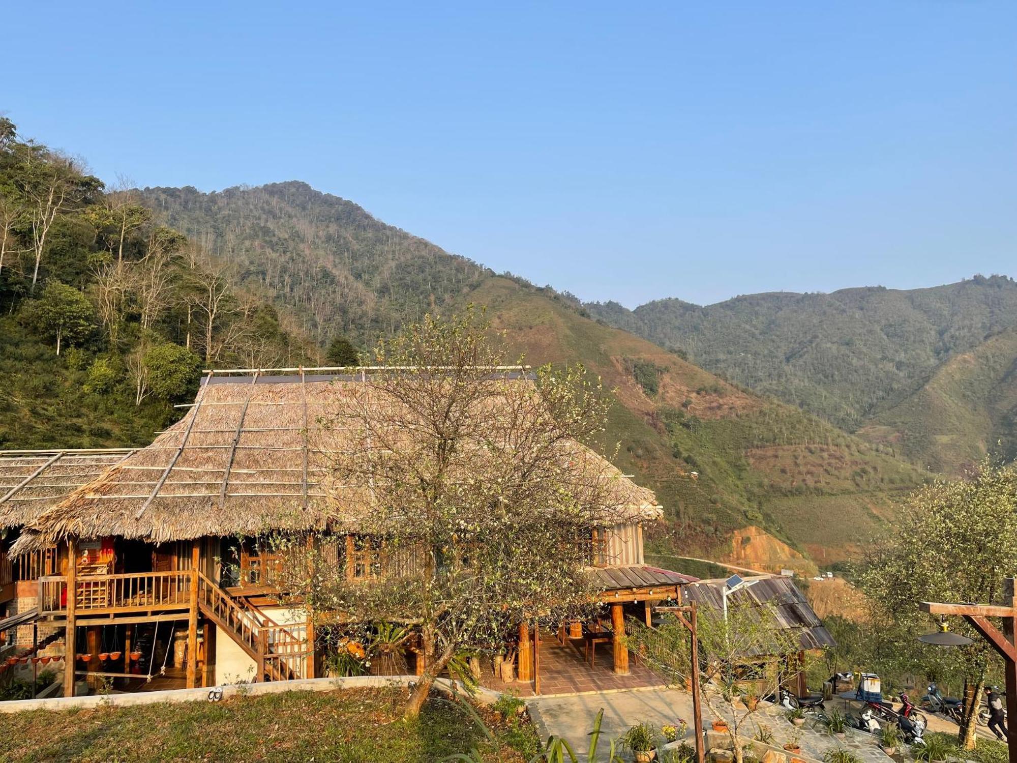 Ta Xua Ecolodge Bac Yen Exterior photo